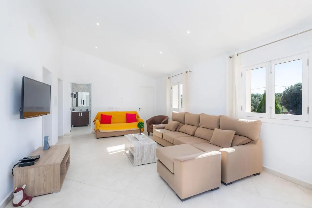 Ca Na Bergues Villa Ariany Spain